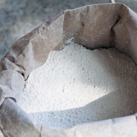 Plaster of paris powder